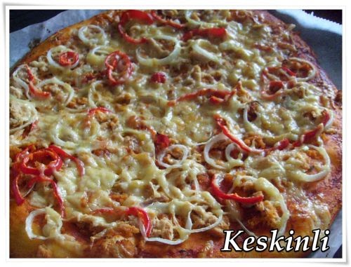 TON BALIKLI PIZZA TARIFI PIZZA TONNOYemek Tarifleri Sitesi